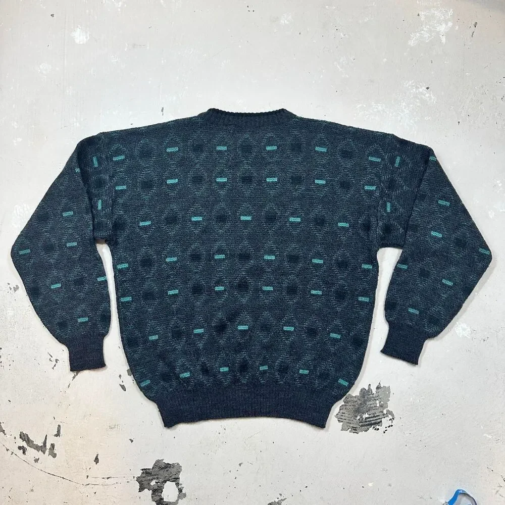 Source Unknown vintage blue